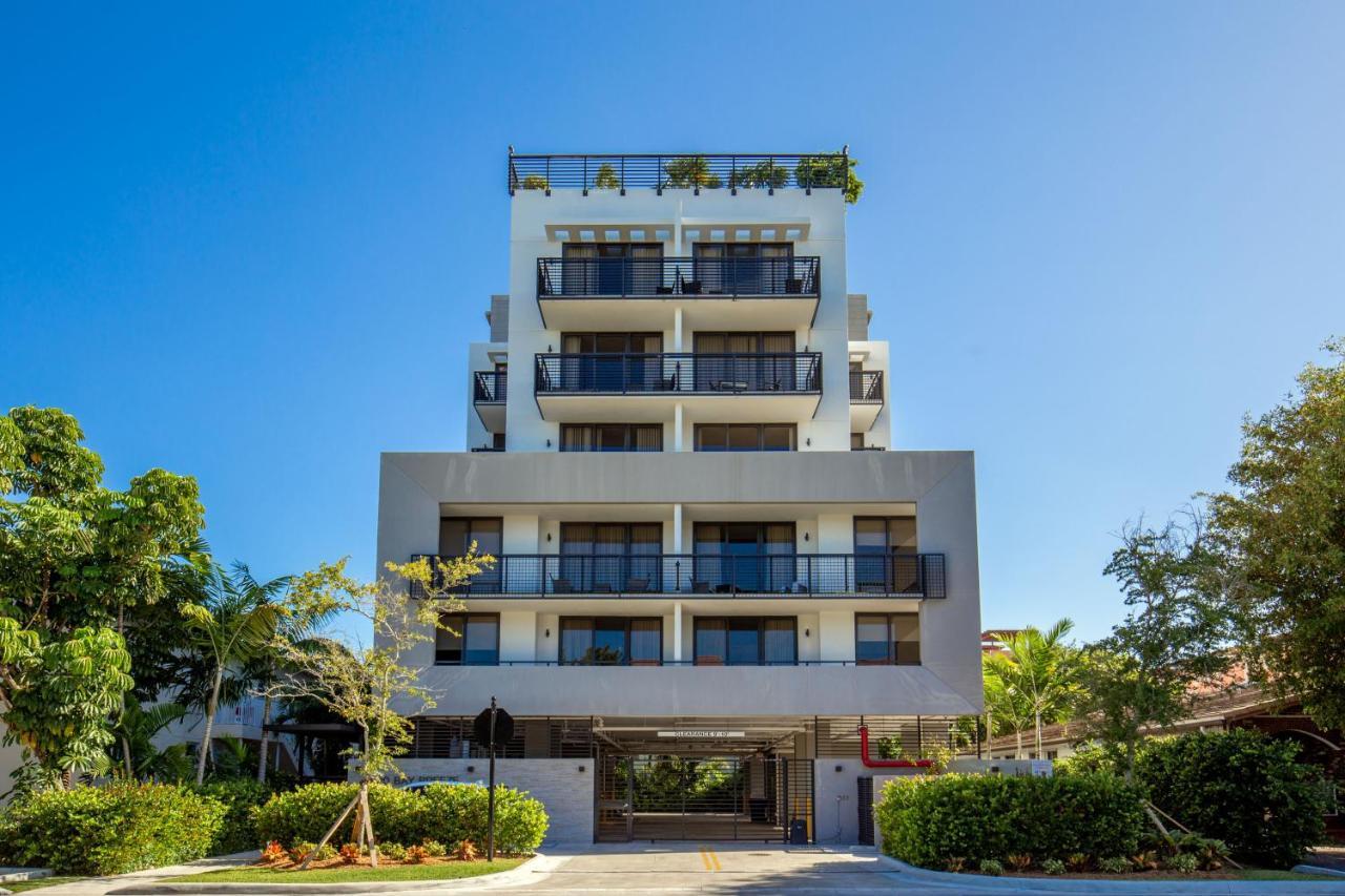 Moderno Residences By Bay Breeze Miami Beach Exterior photo